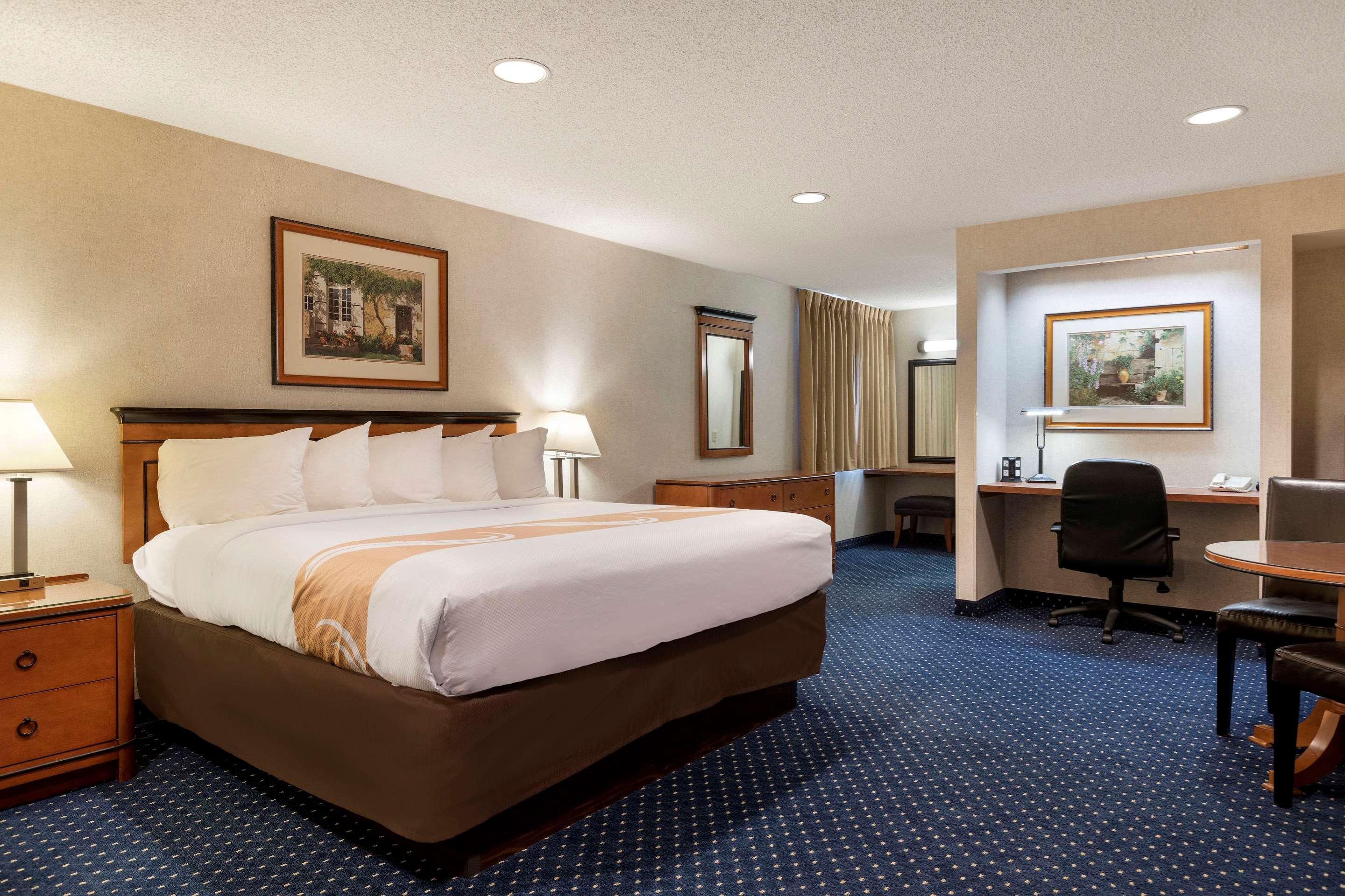 Quality Inn Auburn Hills - Detroit North Exterior foto