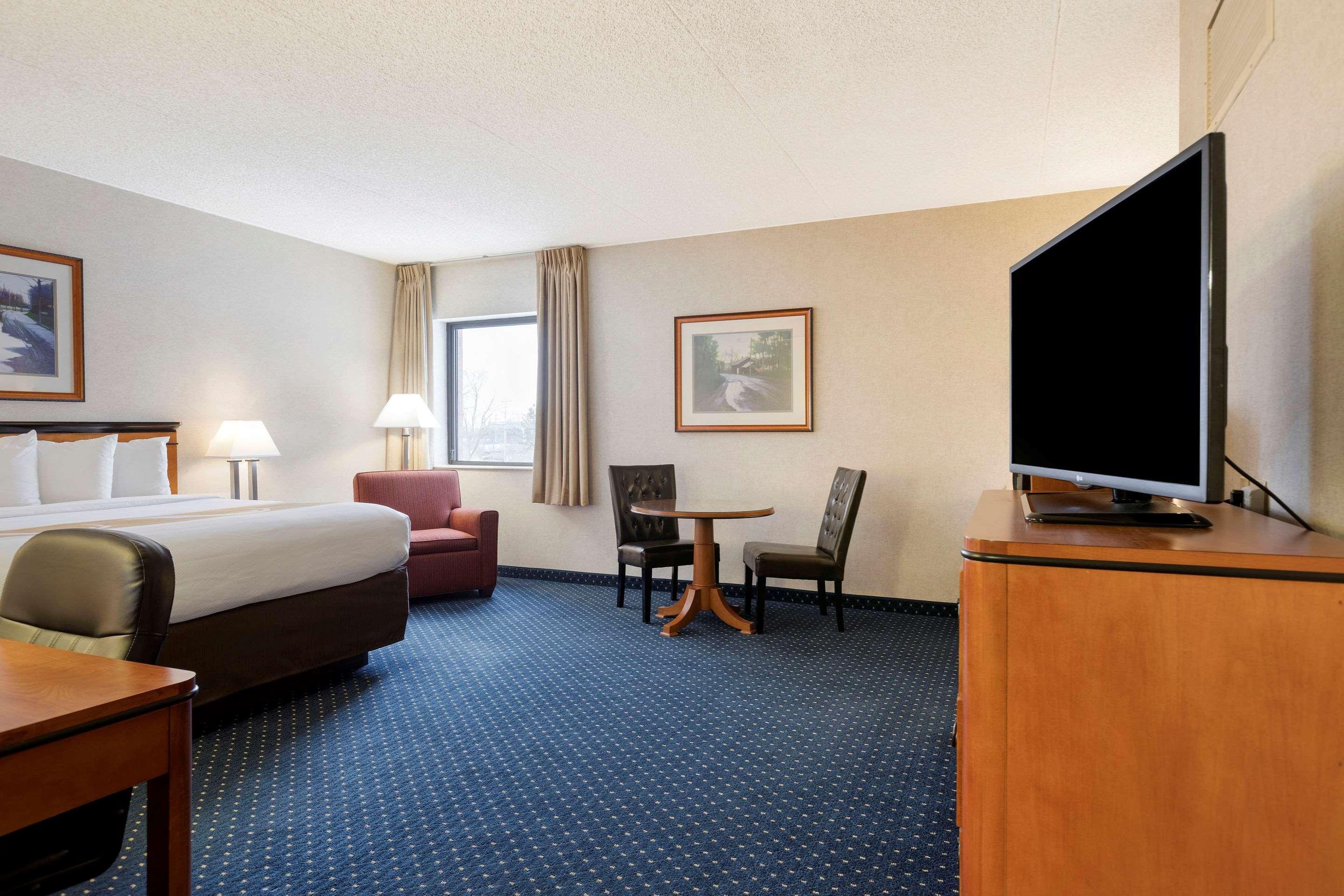 Quality Inn Auburn Hills - Detroit North Exterior foto